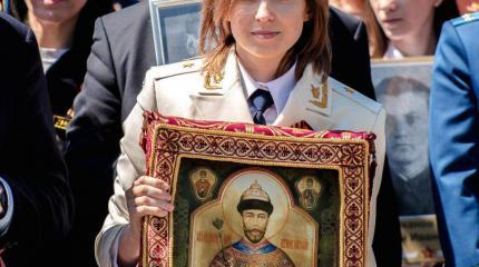 Олигархический царизм: зачем Поклонской гражданская война? Олигархический царизм: зачем Поклонской гражданская война?