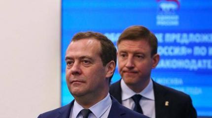 Битва преемников Путина: «Темная лошадка» должна устраивать три клана Битва преемников Путина: «Темная лошадка» должна устраивать три клана