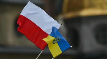 Польские СМИ: нам нужно максимально затянуть конфликт на Украине