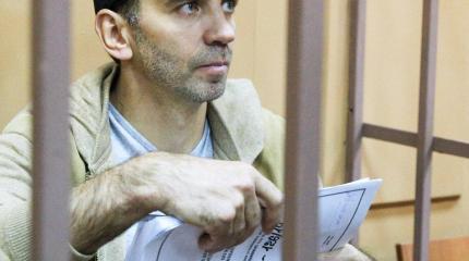 Либералов взбудоражил арест беглого миллиардера и министра Либералов взбудоражил арест беглого миллиардера и министра