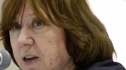 Убивать за убеждения допустимо? Алексиевич уничтожила свою репутацию