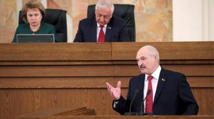 Вилы Лукашенко: Между шоком и долгами Вилы Лукашенко: Между шоком и долгами