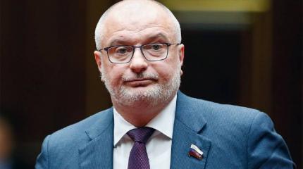 А статью за дискредитацию ввести не хотите? А статью за дискредитацию ввести не хотите?