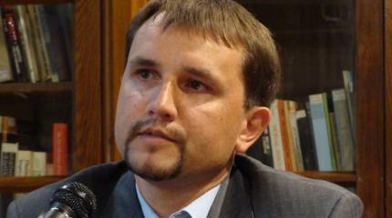 Марш последователей дивизии СС «Галичина» возмутил националиста Вятровича Марш последователей дивизии СС «Галичина» возмутил националиста Вятровича