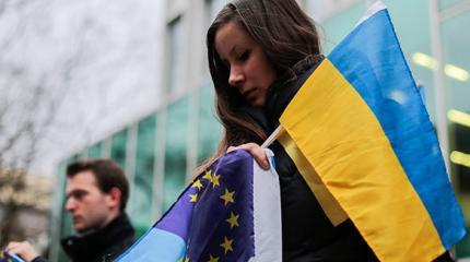 Запад одержал полную информационную победу над народом Украины Запад одержал полную информационную победу над народом Украины