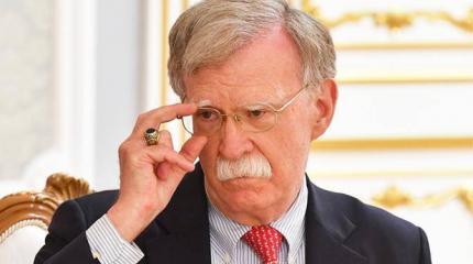 Болтон придумал, как поставить Путина на колени Болтон придумал, как поставить Путина на колени