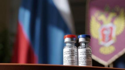 Власти Украины снова отказались от российской вакцины