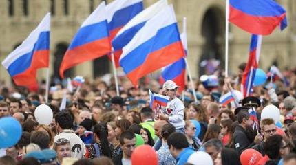 Революция отменяется: в обществе доминируют спокойные настроения