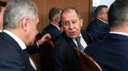Авангард ЕдРА: Шойгу, Лавров, две женщины и еще мужчина Авангард ЕдРА: Шойгу, Лавров, две женщины и еще мужчина