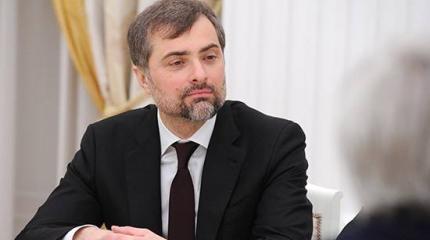 Сурков обратился к Захарченко «как к живому» Сурков обратился к Захарченко «как к живому»