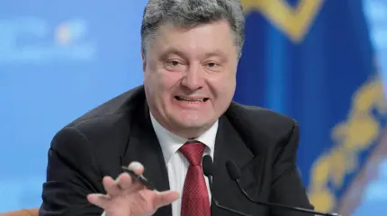 Порошенко: Савченко получит флаг, который пытались развернуть в суде Порошенко: Савченко получит флаг, который пытались развернуть в суде