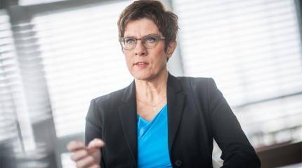 Германия все забыла и хочет разговаривать с Россией с «позиции силы»