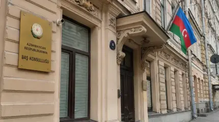В Петербурге генконсульству Азербайджана предложили переселение на выбор
