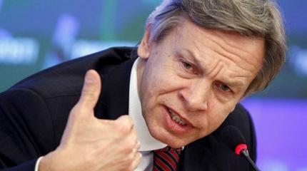 Макфол и Пушков устроили перепалку из-за закона о СМИ-иноагентах