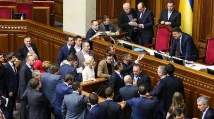 Свара по премьеру: США и Порошенко торгуются за ключ к Большой приватизации Свара по премьеру: США и Порошенко торгуются за ключ к Большой приватизации