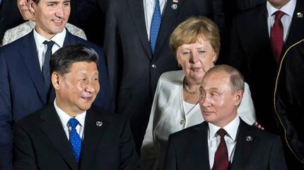 Французские СМИ: Путину пора выбрать между Китаем и Европой Французские СМИ: Путину пора выбрать между Китаем и Европой