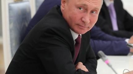 Рейтинг Путина продолжает расти Рейтинг Путина продолжает расти