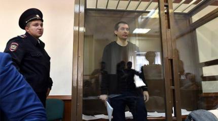 Россия оказалась в заложниках у «золотых полковников» Россия оказалась в заложниках у «золотых полковников»