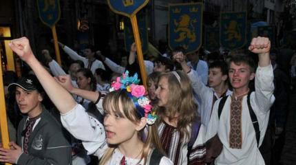 «Лицензия на убийство»: как всем украинцам разрешили стать террористами «Лицензия на убийство»: как всем украинцам разрешили стать террористами
