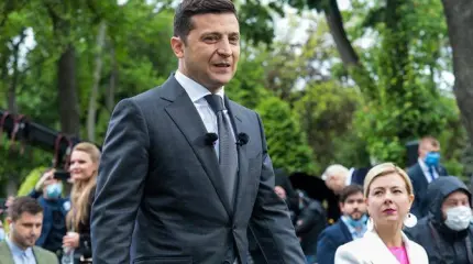 Завалы российско-украинских отношений Киев готов разгребать пропагандой Завалы российско-украинских отношений Киев готов разгребать пропагандой