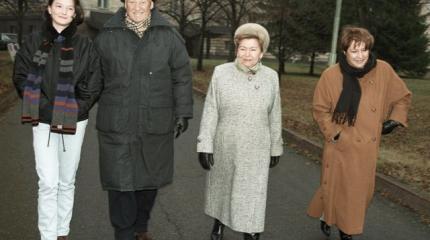 Семейный расклад. Чем занимается родня первого президента России? Семейный расклад. Чем занимается родня первого президента России?