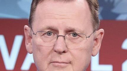 Немецкого политика Рамелова хотят исключить из партии из-за слов об Украине Немецкого политика Рамелова хотят исключить из партии из-за слов об Украине
