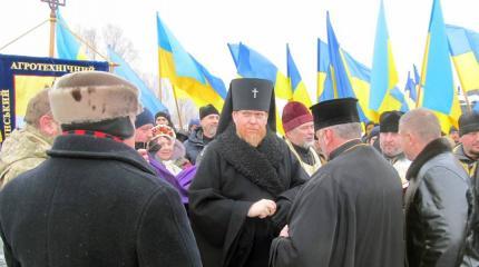 День памяти «героев Крут» на Украине ознаменовался новым шоу националистов День памяти «героев Крут» на Украине ознаменовался новым шоу националистов