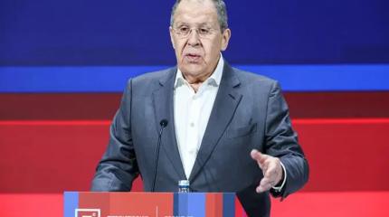 Лавров дипломатично признал, что Россия воюет с Западом одна Лавров дипломатично признал, что Россия воюет с Западом одна