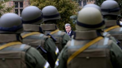 Минский тупик: Порошенко запутался в противоречивых сигналах из США и ЕС Минский тупик: Порошенко запутался в противоречивых сигналах из США и ЕС