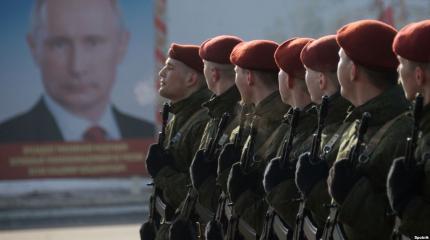 Путин наказал Росгвардии бороться с любыми попытками дестабилизировать РФ Путин наказал Росгвардии бороться с любыми попытками дестабилизировать РФ