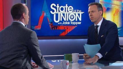 Скандал на CNN: советник Трампа и ведущий Тэппер разругались в прямом эфире Скандал на CNN: советник Трампа и ведущий Тэппер разругались в прямом эфире