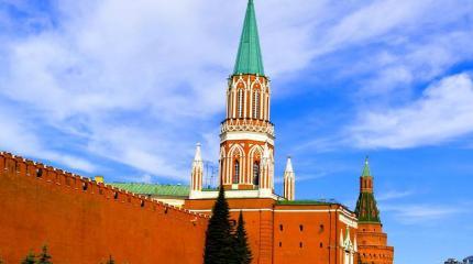 Заговор башен Кремля: Кто возьмет власть в 2021-м, решается сейчас Заговор башен Кремля: Кто возьмет власть в 2021-м, решается сейчас