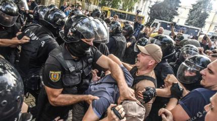 Демо-версия переворота: Националисты «захватили» мэрию Одессы Демо-версия переворота: Националисты «захватили» мэрию Одессы