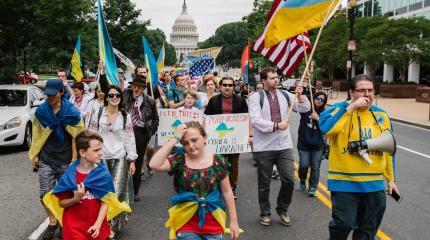 Украинские националисты диаспоры: нездоровая активность