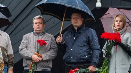 Анатомия протеста: кто играет против Пушилина? Анатомия протеста: кто играет против Пушилина?