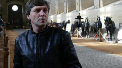 В «отместку» за Крым: русофоб Невзоров отправил Ле Пен подметать Москву В «отместку» за Крым: русофоб Невзоров отправил Ле Пен подметать Москву
