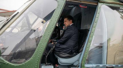 Рабочие поездки или гастроли?