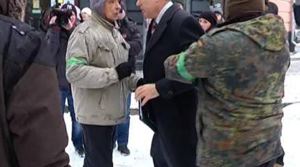 Развод по-харьковски: «патриоты» устроили зоопарк под горсоветом