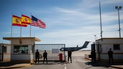 Испанский стыд: Мадрид отказал США в использовании своих военных баз