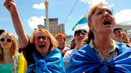 «Ненька-Украина» хочет немного повоевать «Ненька-Украина» хочет немного повоевать