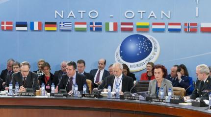 Совет да и все: НАТО применяет двухтрековый подход к диалогу с Россией Совет да и все: НАТО применяет двухтрековый подход к диалогу с Россией