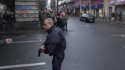 Хаос в Европе: В Париже атаковал "беженец" четыре раза зарегистрированный в Германии Хаос в Европе: В Париже атаковал "беженец" четыре раза зарегистрированный в Германии