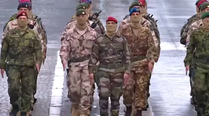 Во Франции предотвращен военный переворот Во Франции предотвращен военный переворот