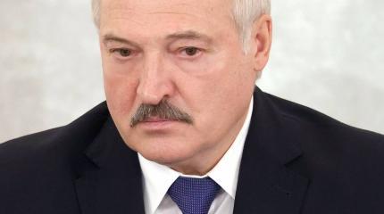 Лукашенко назвал "позорным" уход США из Афганистана