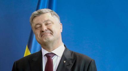 Украинцы высмеяли обещание Порошенко отстроить аэропорт Донецка Украинцы высмеяли обещание Порошенко отстроить аэропорт Донецка