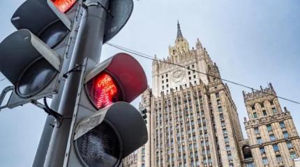Лондон теряется в догадках: Москва на звонки не отвечает