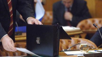Русская рулетка: Во власть позовут «простых смертных» Русская рулетка: Во власть позовут «простых смертных»