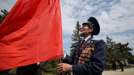 Новая Россия празднует День Победы