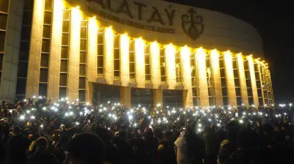 Беспорядки в Казахстане: На грани бойни, «майдана» и госпереворота Беспорядки в Казахстане: На грани бойни, «майдана» и госпереворота