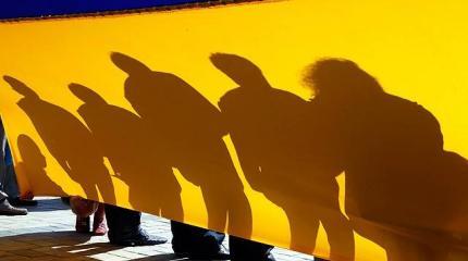 Новый лозунг Украины: «Чемодан. Вокзал. Будапешт» Новый лозунг Украины: «Чемодан. Вокзал. Будапешт»